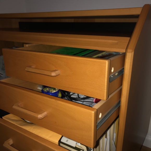 Computer Desk - Picture 3 of 4